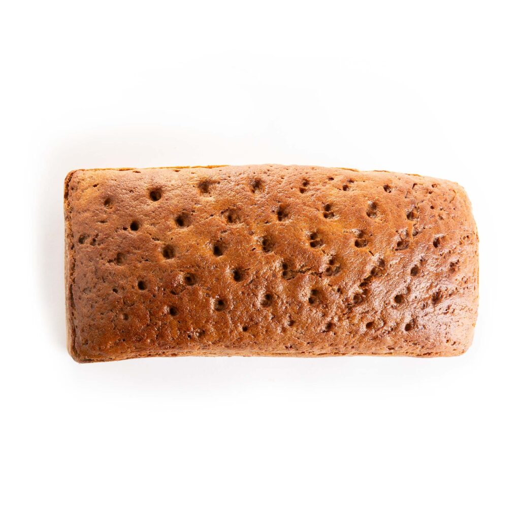 Das Klassische (Brot) aus der Vogelperspektive auf weißem Hintergrund.